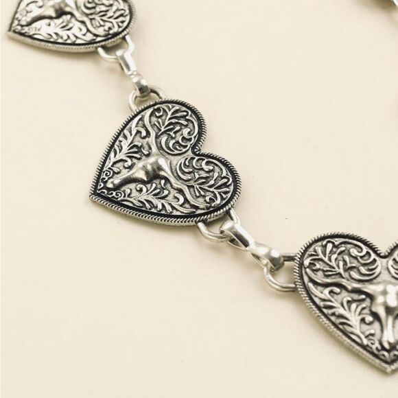 SALE Silver Vintage Western Bohemian Heart Chain Belt - Picture 3 of 6